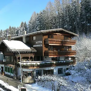 Batzenhaeusl 4*, Innsbruck Austria