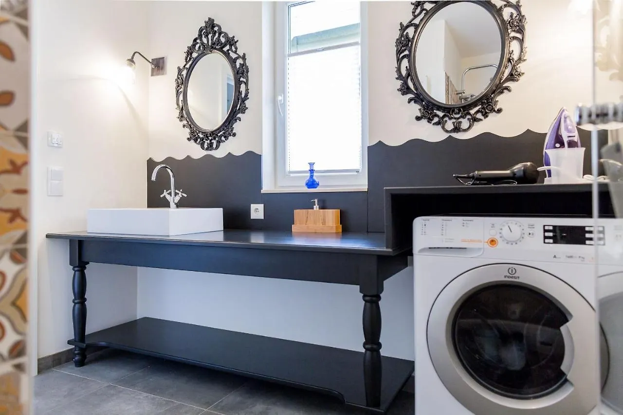 Homebound Apartments Salzburg City II - Contactless Check-In Aparthotel